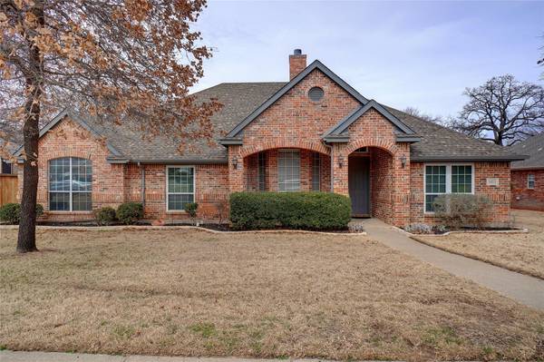 1613 Flying Jib Drive, Azle, TX 76020