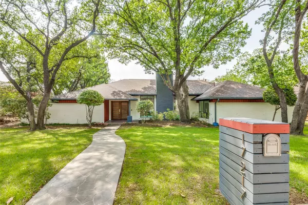 Dallas, TX 75248,17217 Hidden Glen Drive