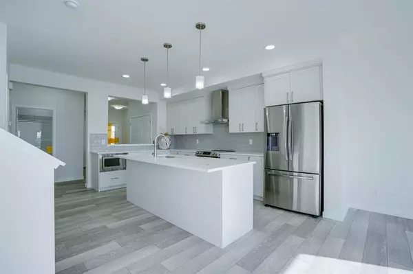 Calgary, AB T3J 0Y2,165 Savanna Passage NE