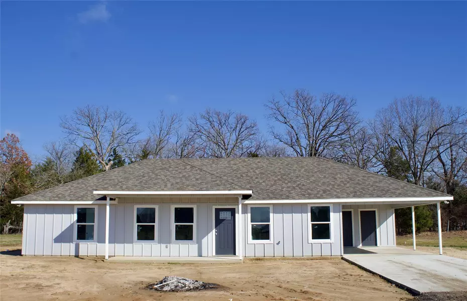 400 Private Road 43790, Paris, TX 75462