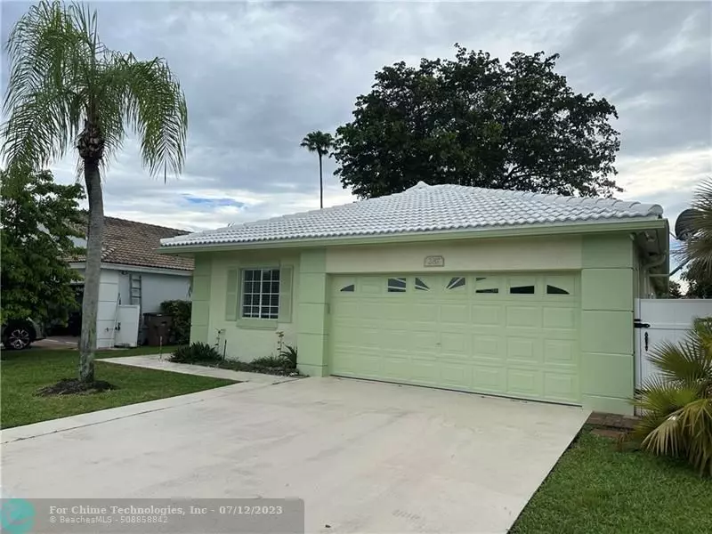 287 NW 45th Ave, Deerfield Beach, FL 33442