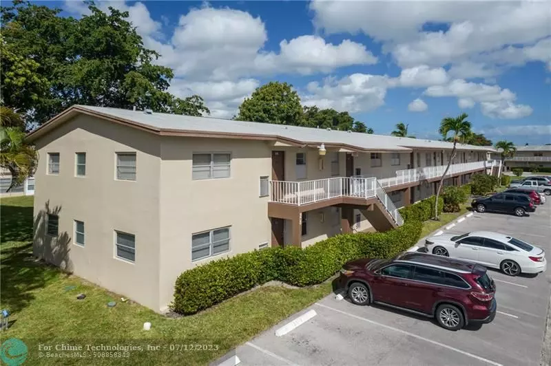 7505 NW 4th Place  #203, Margate, FL 33063