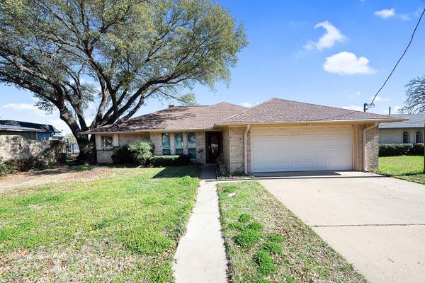 10907 Jeanell Drive,  Kemp,  TX 75143