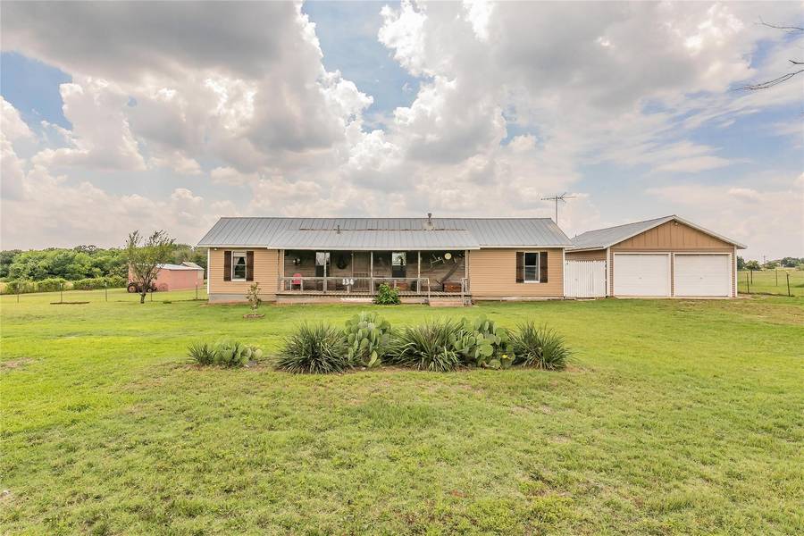 134 Private Road 4379, Rhome, TX 76078