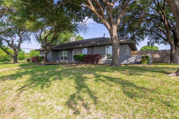 1116 W Lookout Drive, Richardson, TX 75080