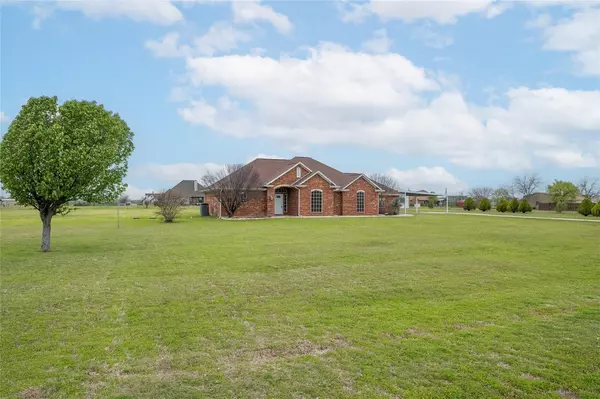 2219 Union Hill Road,  Sanger,  TX 76266