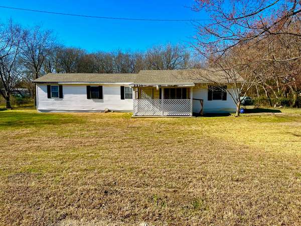 309 Lakeshore Lane, Glenn Heights, TX 75154