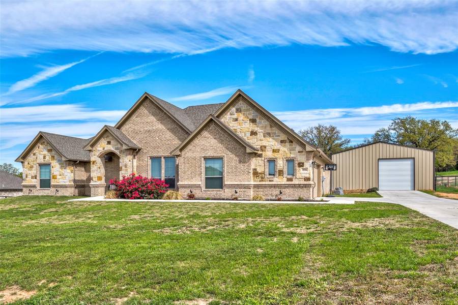 1016 Hope Court, Boyd, TX 76023