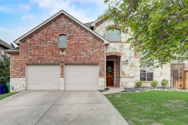 672 Mckee Court, Fate, TX 75087