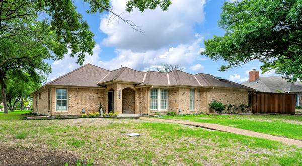 3809 Kelly Boulevard, Carrollton, TX 75007