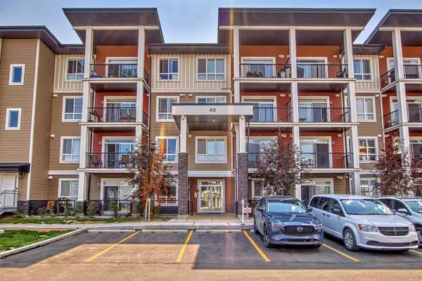 Calgary, AB T2X 5A2,40 Walgrove WALK SE #204