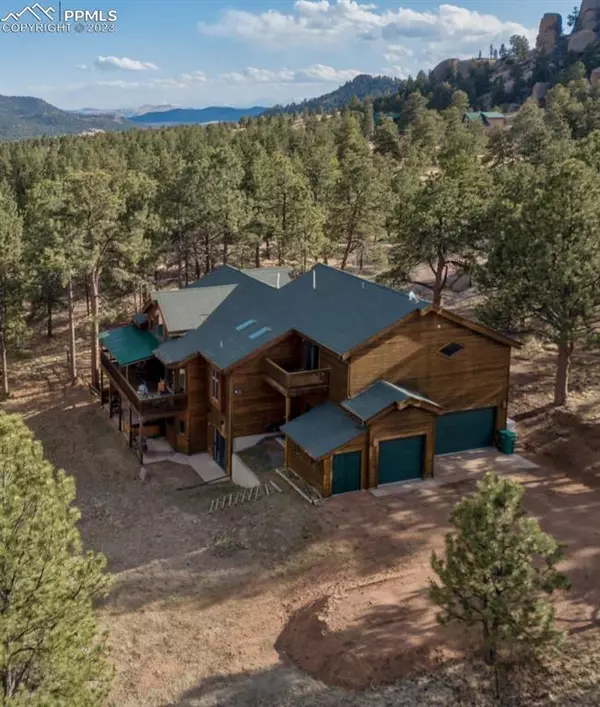 Florissant, CO 80816,1162 Hackamore DR