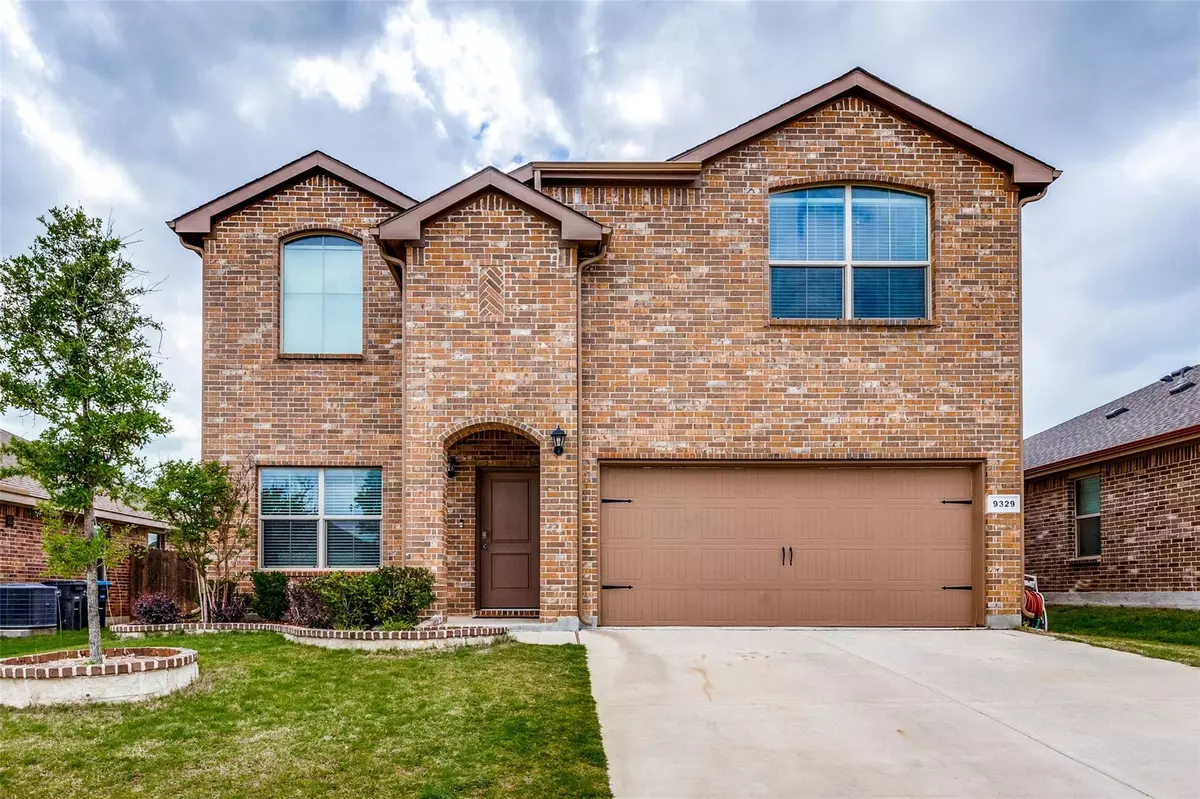 Fort Worth, TX 76131,9329 Castorian Drive