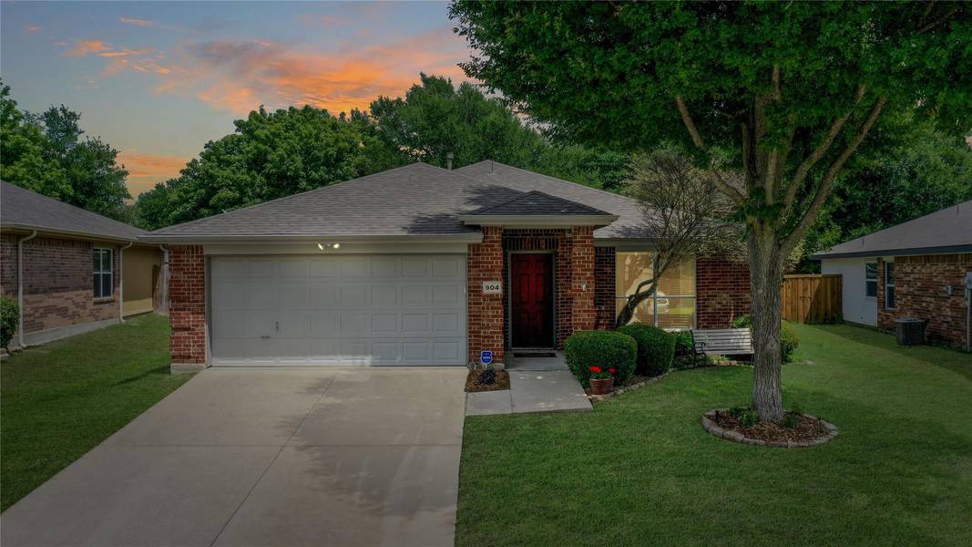 904 Austin Lane, Mckinney, TX 75071