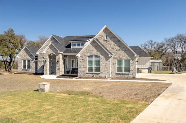 313 Aviara Court, Poolville, TX 76487