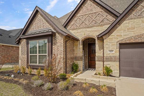 425 Belmont Drive, Midlothian, TX 76065