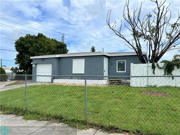 5524 NE 3rd Ave, Oakland Park, FL 33334