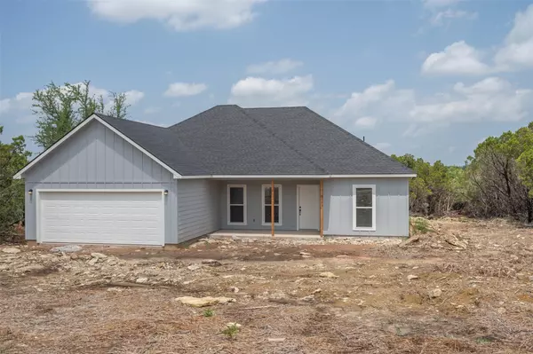 5613 N Lakeside Hills Court, Granbury, TX 76048