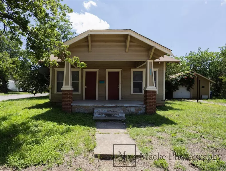 309 4th Street, Brownwood, TX 76801