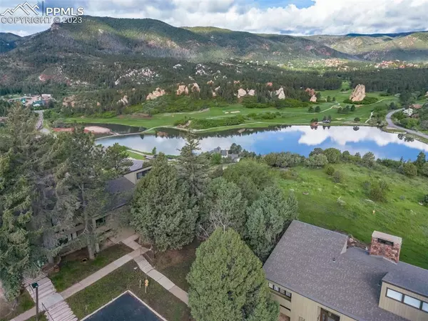 Larkspur, CO 80118,6301 Perry Park BLVD #4