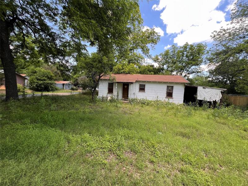 110 W Austin Street, Rising Star, TX 76471