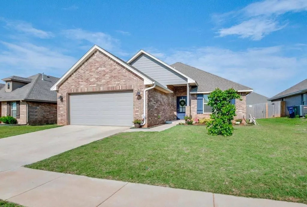 Piedmont, OK 73078,13928 Northwood Village Drive