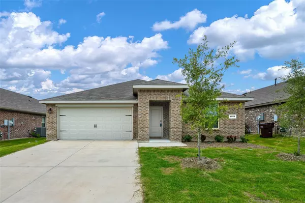 2952 Lawson Drive, Royse City, TX 75189