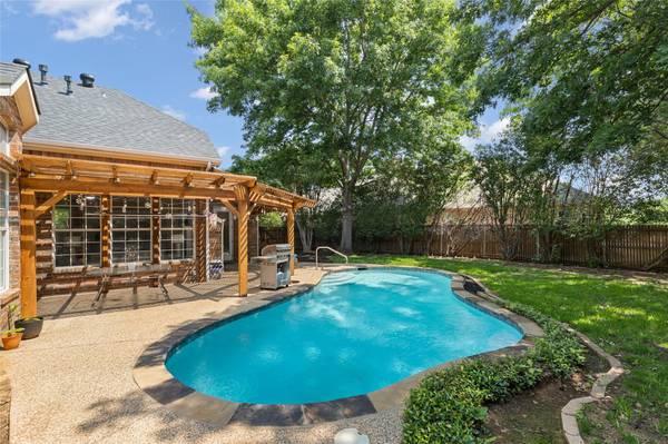 2905 Broadmoor Lane, Flower Mound, TX 75022