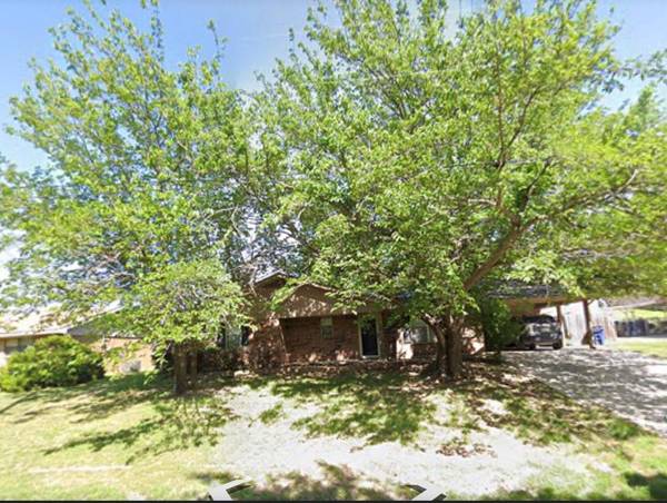 1000 N Chico Avenue, Decatur, TX 76234