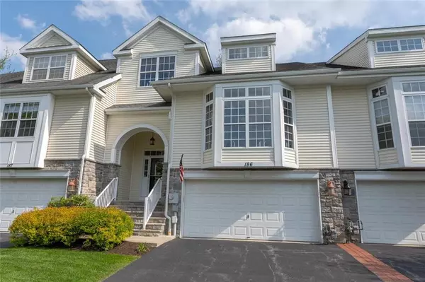 186 Oakmont Court, Williams Twp, PA 18042