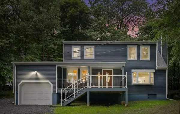 426 Glen Ridge Road, Coolbaugh Twp, PA 18466