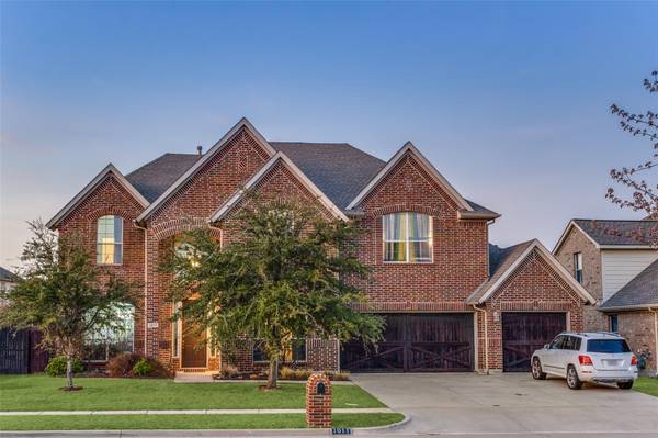 1011 Grover Court,  Cedar Hill,  TX 75104