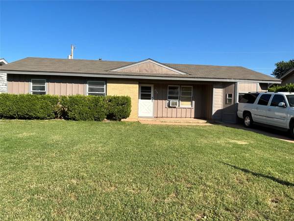 874 N San Jose Drive, Abilene, TX 79603