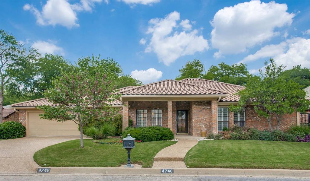 4740 TRAIL BEND Circle, Fort Worth, TX 76109