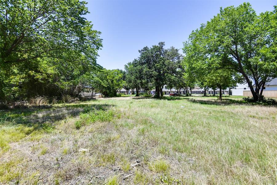 2318 Cales Drive, Arlington, TX 76013