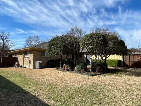 Richardson, TX 75080,1224 Navaho Trail