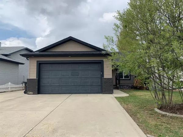 Blackfalds, AB T4M 0G2,9 Pondside CRES