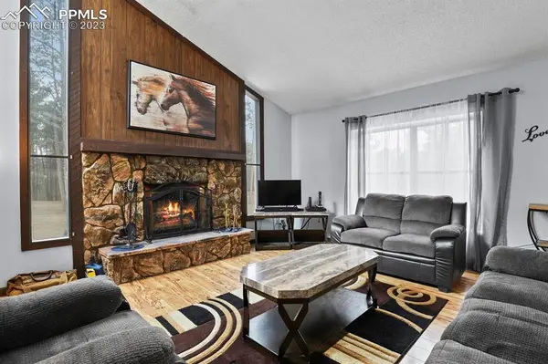 11915 Woodlake RD, Elbert, CO 80106