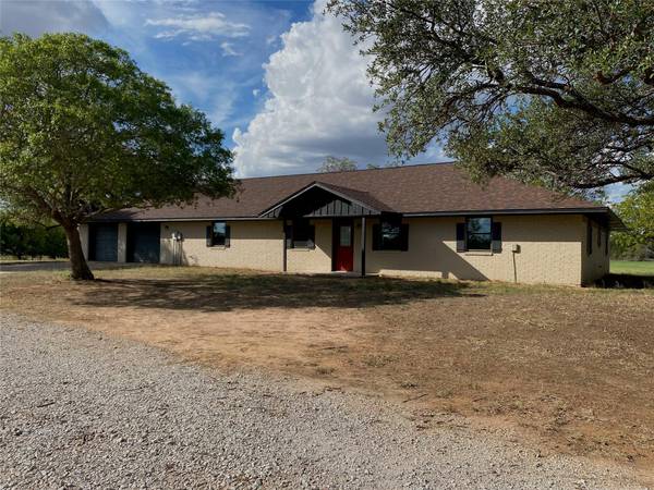 1117 W Bivar Avenue, De Leon, TX 76444