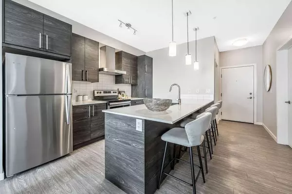 Calgary, AB T3M 2Y1,122 Mahogany Centre SE #516