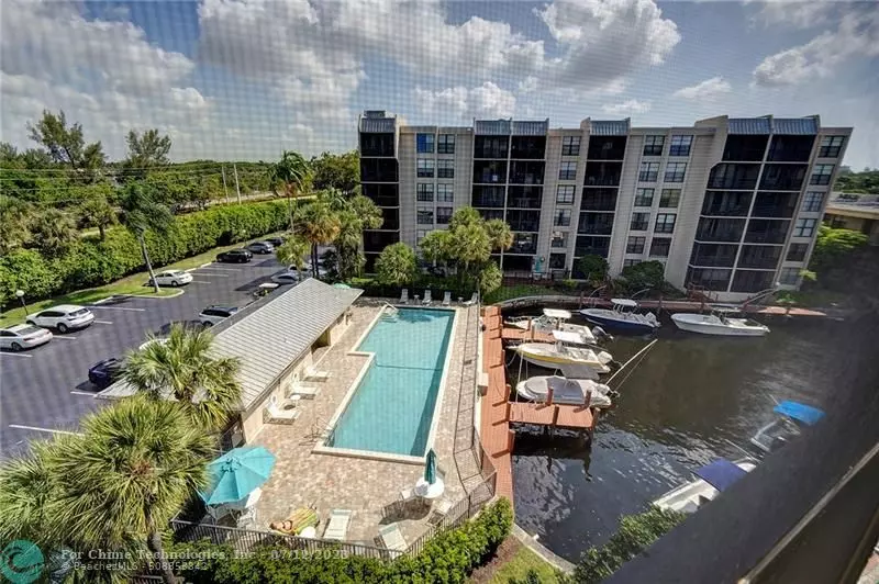 21 Royal Palm Way  #502, Boca Raton, FL 33432