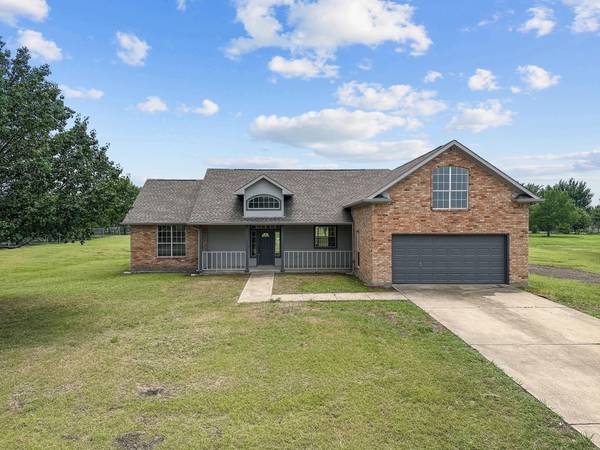 103 Country View Lane, Fate, TX 75189