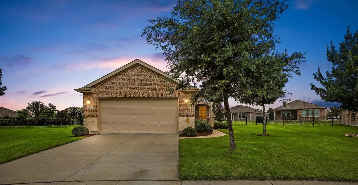 2324 Mossy Cove, Frisco, TX 75036