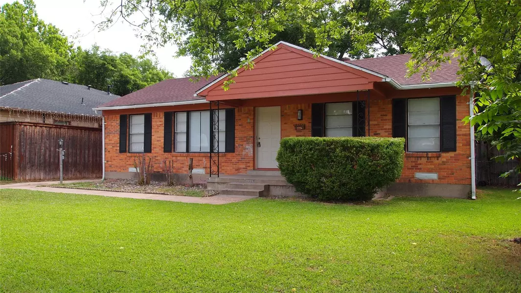 2226 San Pablo Drive, Dallas, TX 75227