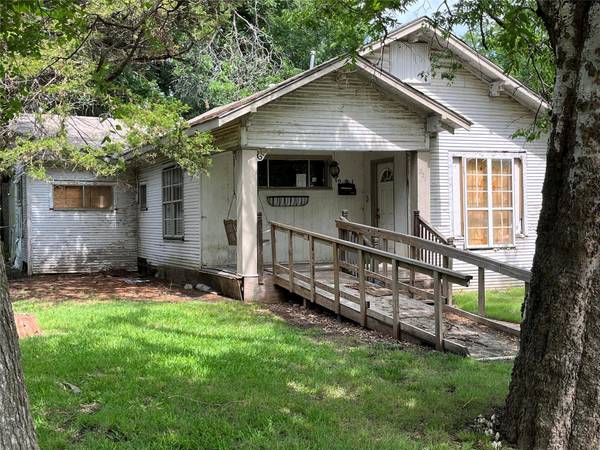 221 S Grand Avenue, Sherman, TX 75090