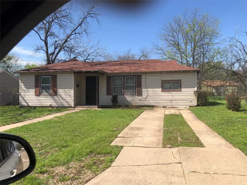 3224 Burson Avenue, Fort Worth, TX 76110