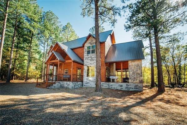 94 Morning Berry Trail, Broken Bow, OK 74728