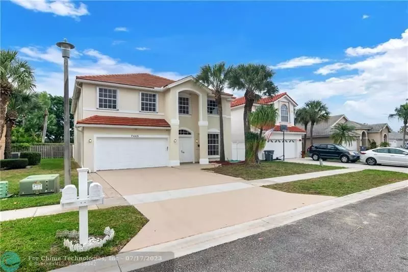 7445 Bryson Ct, Lake Worth, FL 33467