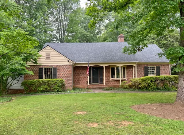 2209 Falcon Hill PL, Lynchburg, VA 24503