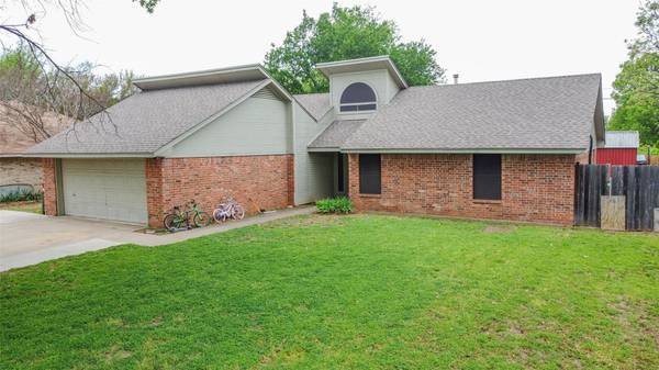 5 Christi Lane, Krum, TX 76249